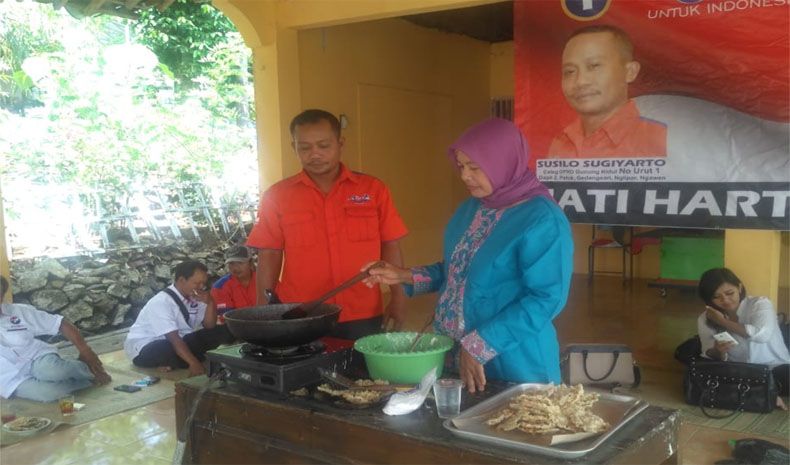 Rescue Perindo Gunungkidul Latih Warga Berwirausaha Rempeyek dan Jahe