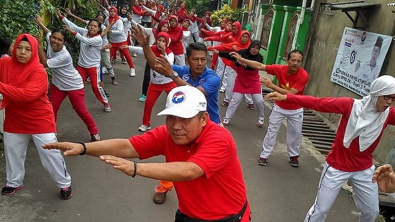 Ratusan Ibu-Ibu Bersemangat Ikuti Lomba Senam Perindo