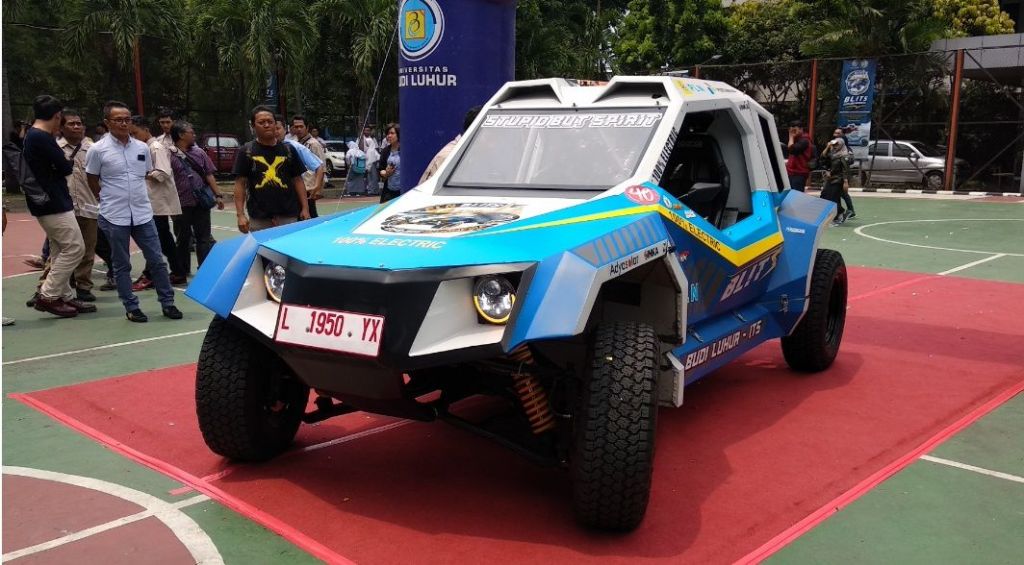 Bidik Rally Dakar, Mobil Listrik Karya Anak Bangsa Ini Diuji 15.000 Km