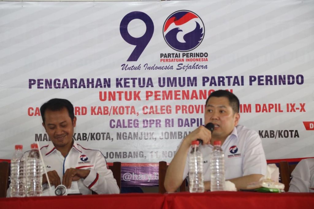 Bekali Caleg Perindo di Jombang, HT Minta Kader Militan Rebut Kursi