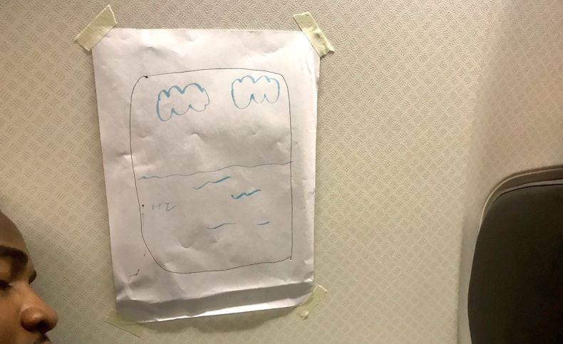Kisah Penumpang Pesawat Minta Duduk Dekat Jendela Ini Bikin Ngakak