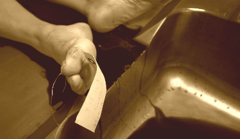 Satu Keluarga Ditangkap karena Membunuh 8 Orang