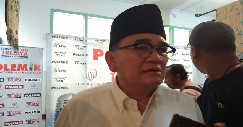 Unggah Foto Anies dengan Pakaian Adat Papua, Ruhut Sitompul Dilaporkan ke Polda Metro