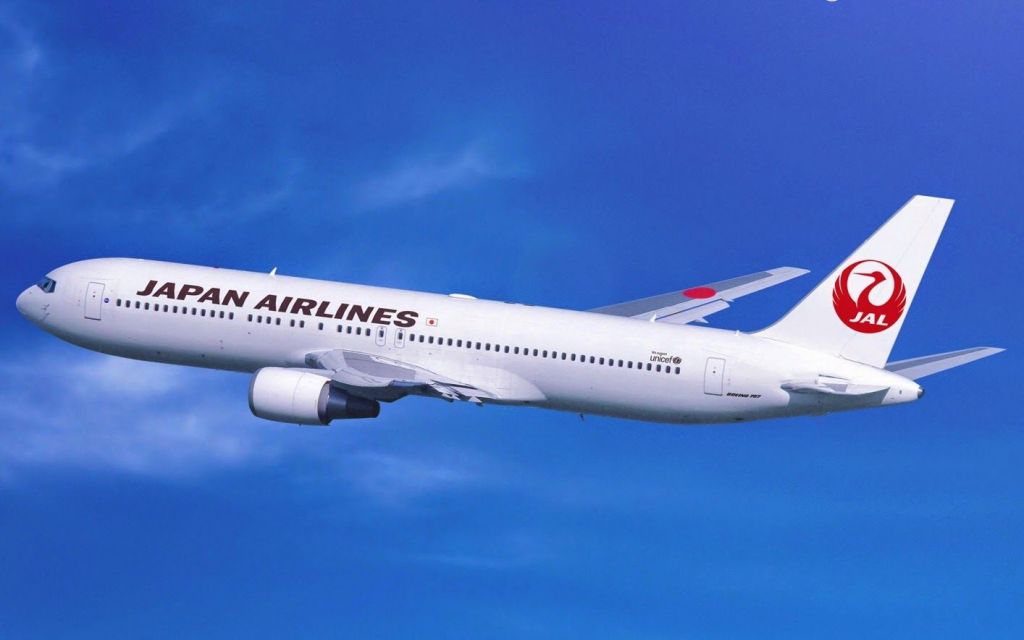 Japan Airlines Larang Pilotnya Tenggak Alkohol 24 Jam Sebelum Terbang