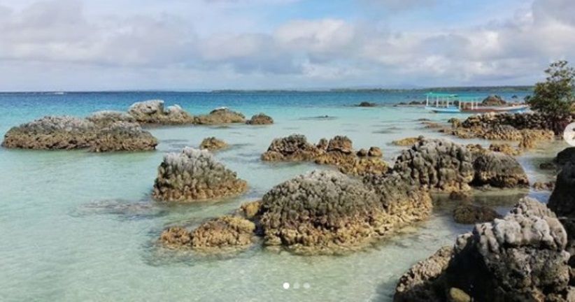 Mengapung di Laut Mati Nias, Pantai Tureloto Miliki Benteng Karang