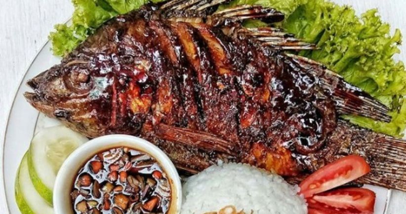 Mencicipi Mujair Panggang Madu, Santapan Sederhana yang Lezat