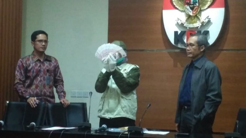 47.000 Dolar Singapura Diamankan di Rumah Panitera Pengganti PN Jaktim