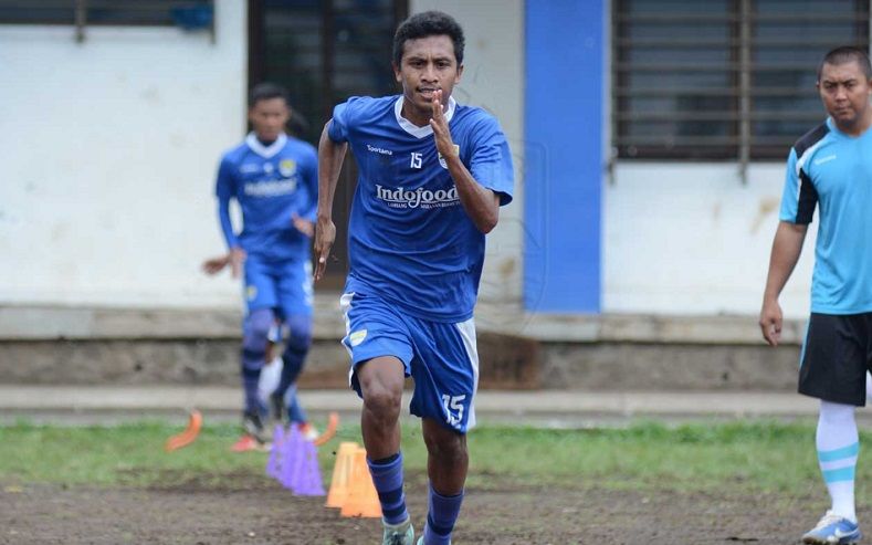 Syafril Lestaluhu Dinilai Layak Promosi ke Tim Senior Persib