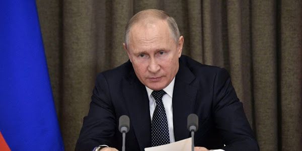 Rusia-Ukraina di Ambang Perang, Putin: Ini Permainan Kotor Poroshenko