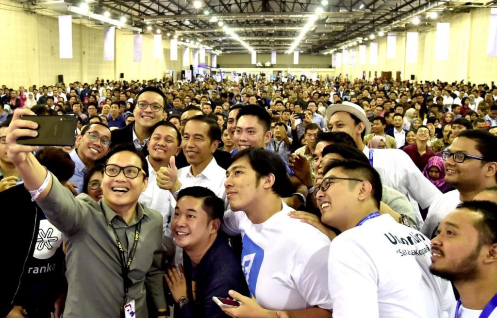 Jokowi Ajak Anak Muda Bangun Solusi untuk Kemajuan UMKM