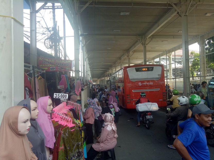 Skybridge Tanah Abang Diuji Coba, Lalin di Jalan Jatibaru Normal Lagi