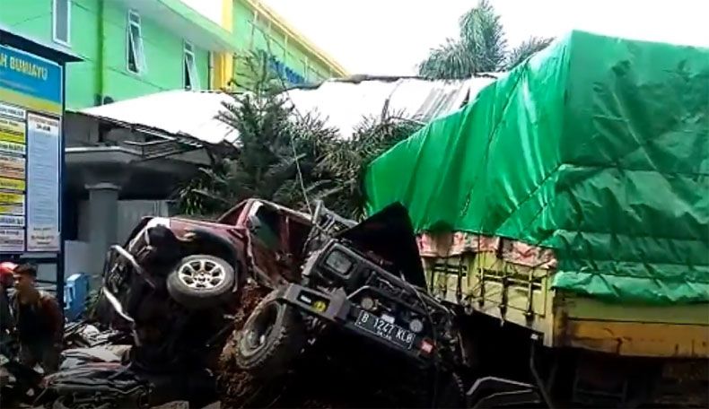 7 Fakta Kecelakaan Truk Tronton yang Tewaskan 4 Orang di Bumiayu