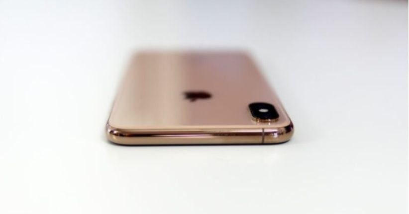 Gunakan Teknologi Layar Baru, iPhone 2019 Diprediksi Lebih Tipis