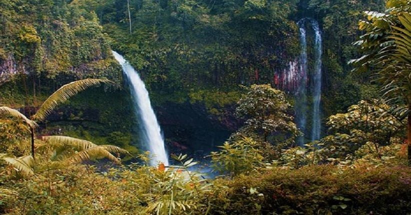 Weekend, Eksplor Curug Ciparay yang Terkenal Eksotis di Tasikmalaya
