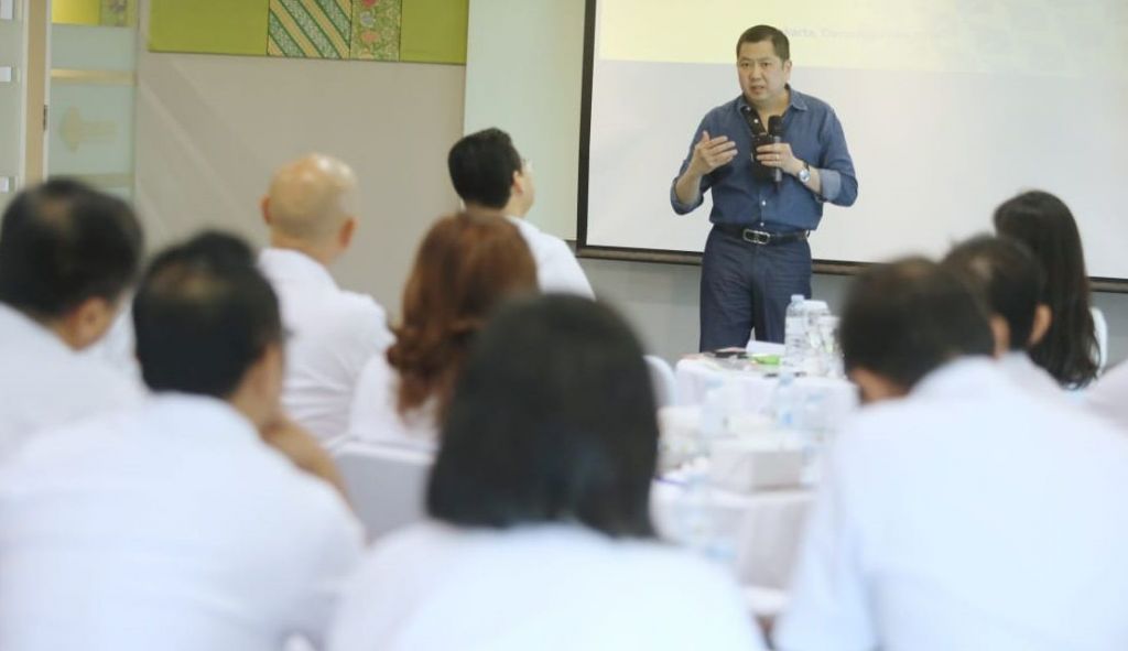 HT: Dunia Bisnis Sekarang Begitu Cepat Berubah