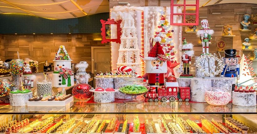 Intip Kemeriahan Libur Natal & Tahun Baru di Cascade Lounge dan Bleu8