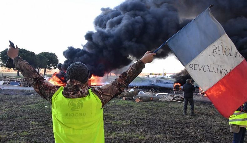 Usai Penembakan Pasar Natal Strasbourg, 'Rompi Kuning' Akan Demo Lagi