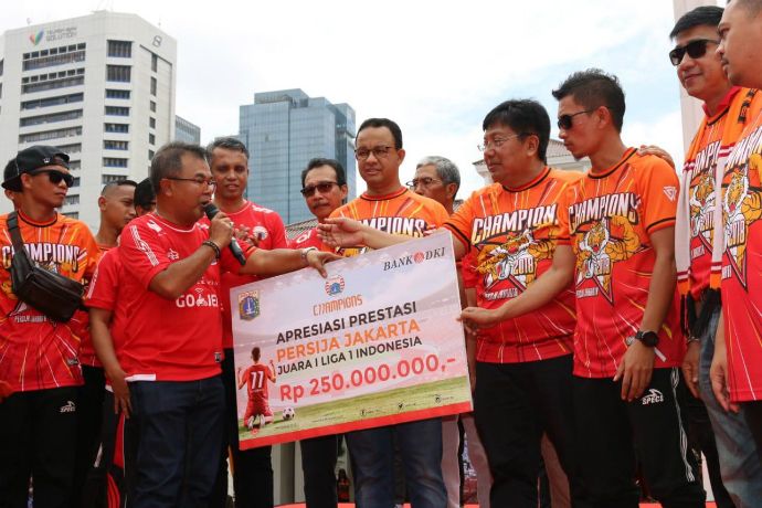 Apresiasi Prestasi Persija, Bank DKI Berikan Dana Binaan Rp250 Juta