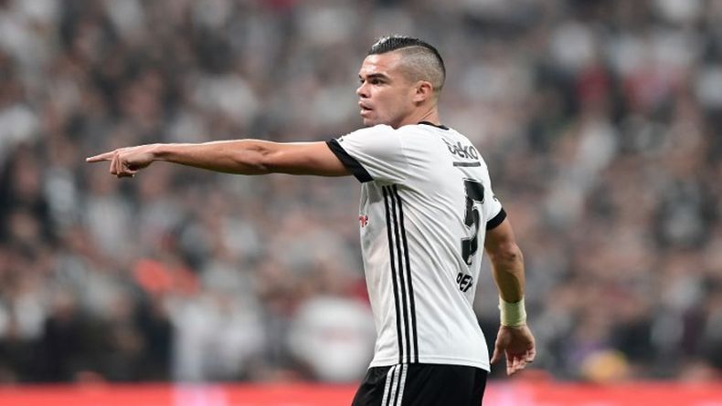 Pepe Sepakat Sudahi Kontraknya dengan Besiktas
