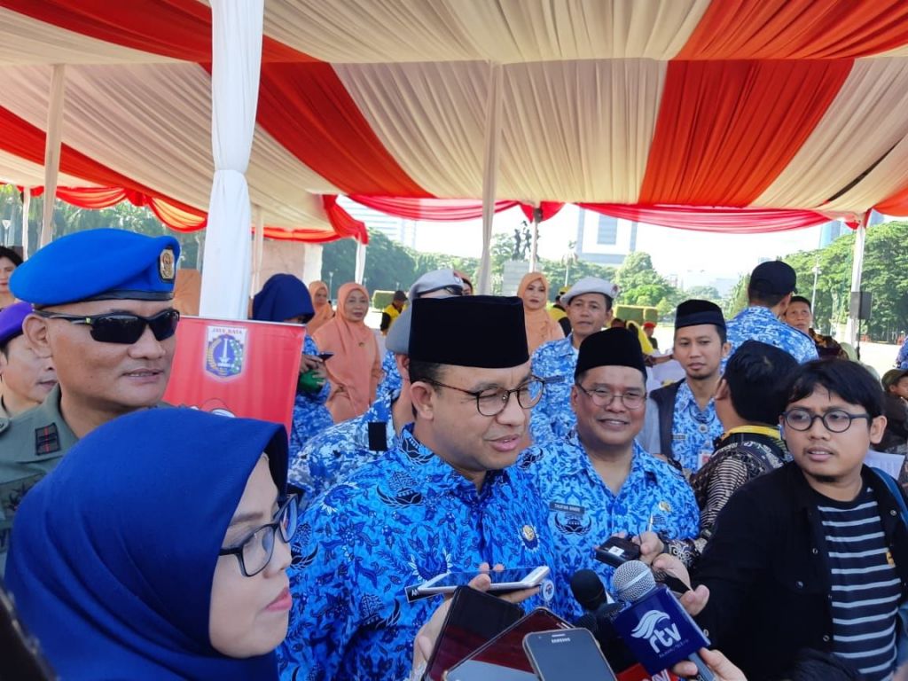 Soal Pose Dua Jari, Anies: Pokoknya Kami Menaati Aturan Kemendagri