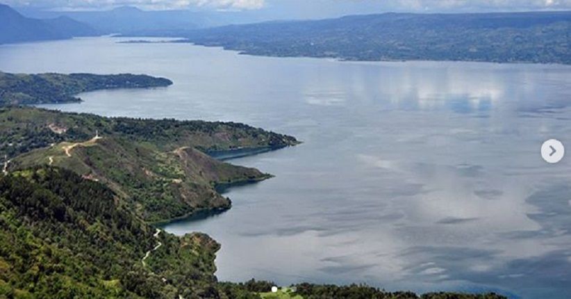 Menikmati Keindahan Toba dari Sisi Berbeda di Bukit Huta Ginjang