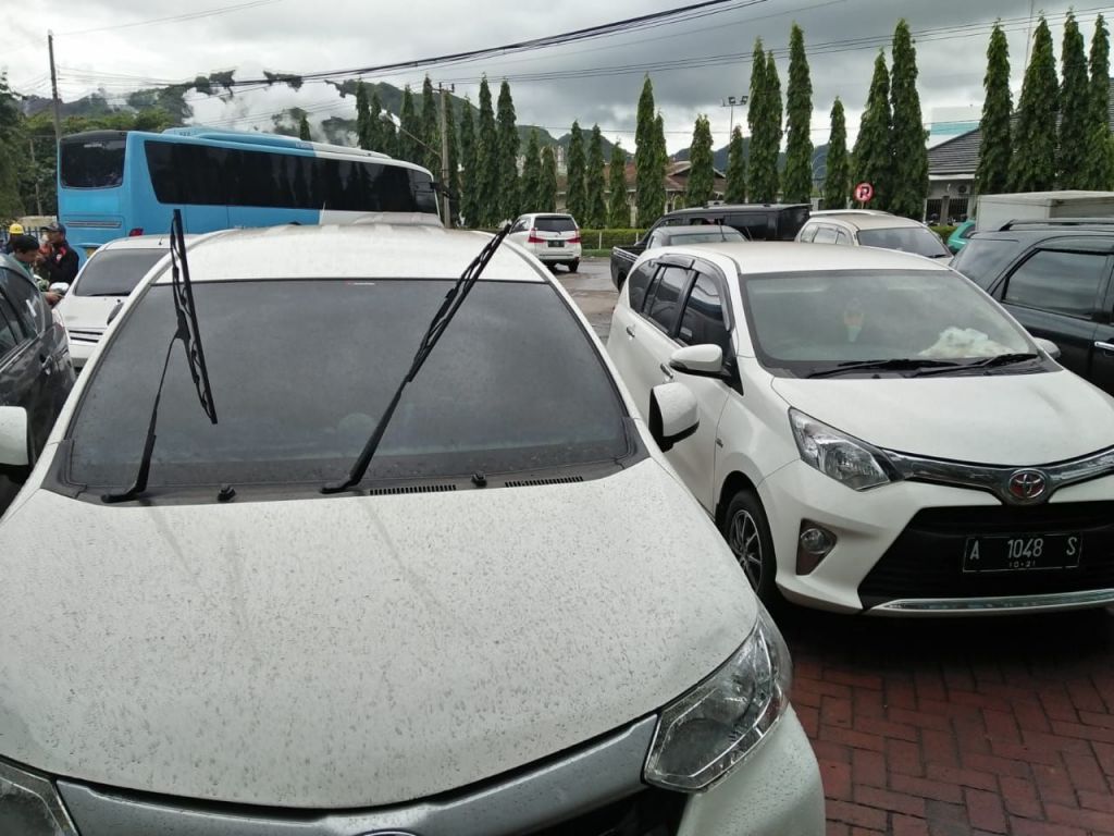 Abu Vulkanik Gunung Anak Krakatau Turun di Banten, Begini Imbauan BNPB