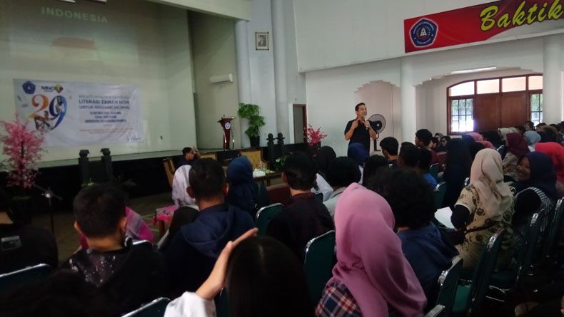 Literasi Zaman Now, Jadikan Medsos sebagai Ajang Ekspresi Ide
