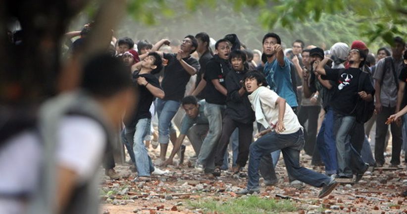 Polisi Tangkap Ayah dan Anak Diduga Provokasi Tawuran di Manggarai