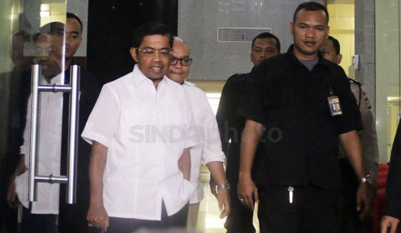 Didampingi Ajudan, Mensos Idrus Marham Penuhi Panggilan KPK