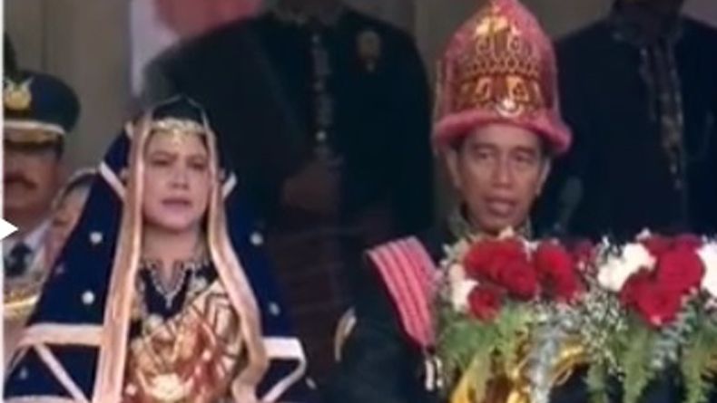 HUT RI di Istana, Jokowi Pakai Kostum Adat Aceh, JK Pakai Adat Bugis