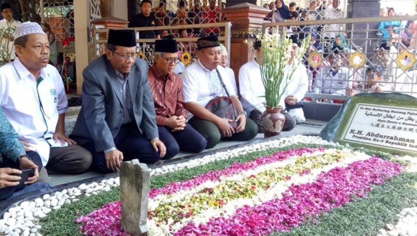 Tahun Politik, Mahfud MD Ziarah ke Makam Gus Dur