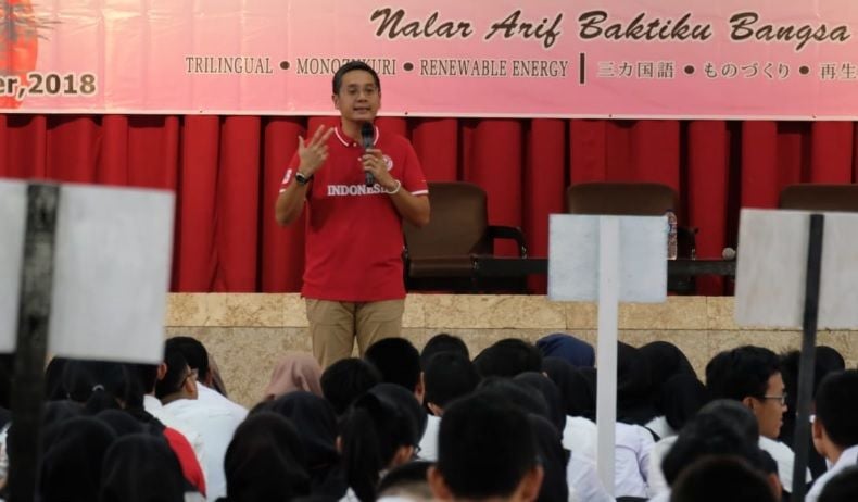 Putra Nababan Tumbuhkan Semangat Baca ke Generasi Muda Indonesia