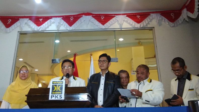 Sidang Istimewa, PKS Terima jika Prabowo Pilih Ustaz Somad Cawapres