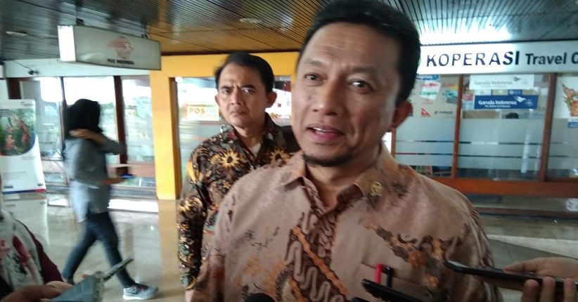 Desmond Persoalkan Laskar oleh FPI untuk Perang, Tifatul Sembiring: Anda Lebay
