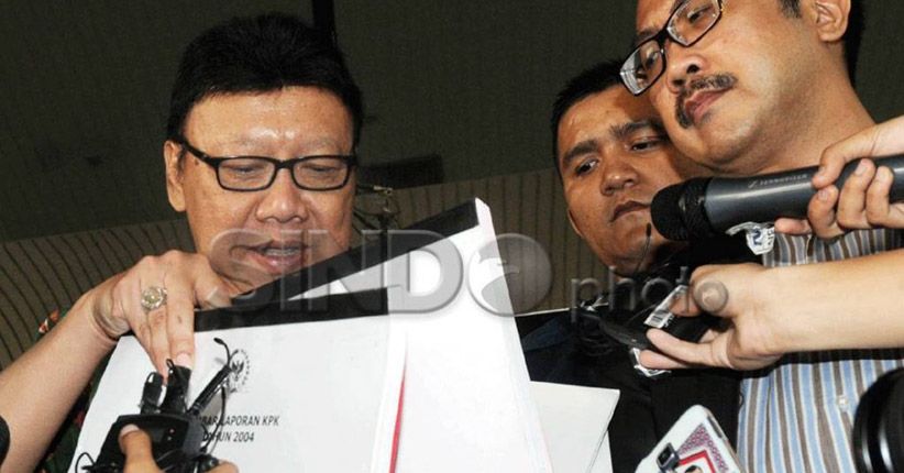 Tjahjo Kumolo Jelaskan saat Menelepon Bupati Neneng soal Izin Meikarta