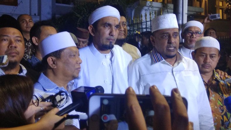 Arifin Ilham dan AA Gym Cawapres Alternatif Prabowo