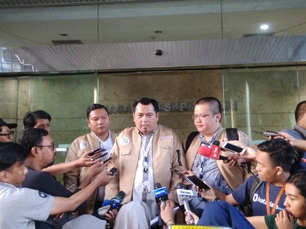 TKN Jokowi-Ma'ruf Laporkan Andi Arief Soal Hoaks Surat Suara Tercoblos