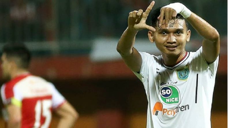 Persela Ingin Tambah Masa Pinjaman Gian Zola dan Dendy Sulistyawan