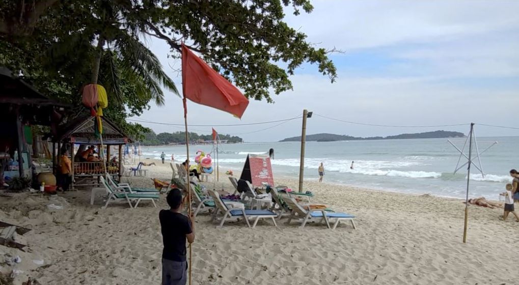 Kota-Kota Pantai Thailand Bersiap Hadapi Amukan Badai Tropis Pabuk