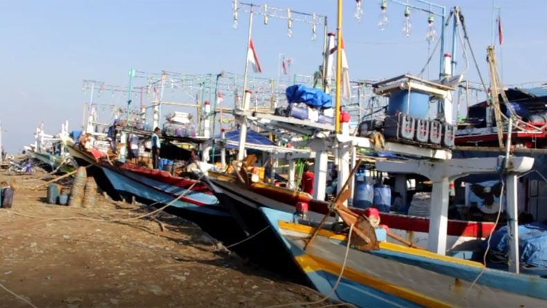 Cuaca Buruk di Laut Jawa, Ratusan Nelayan Indramayu Berhenti Melaut
