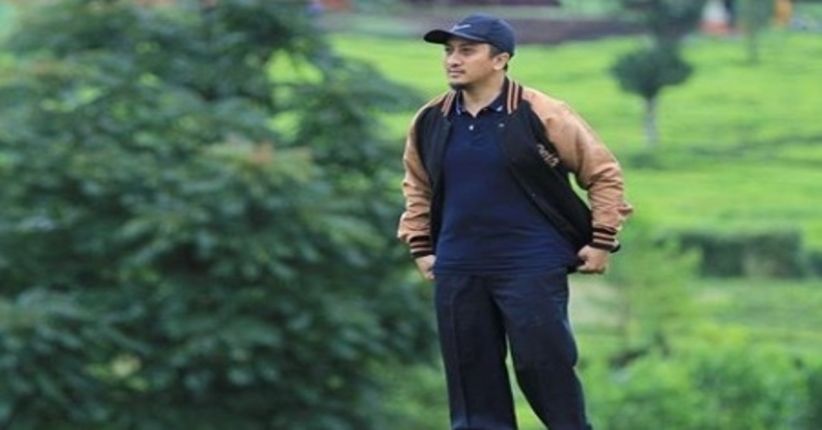 Ustaz Yusuf Mansyur Menangis saat Jenguk Ustaz Arifin Ilham