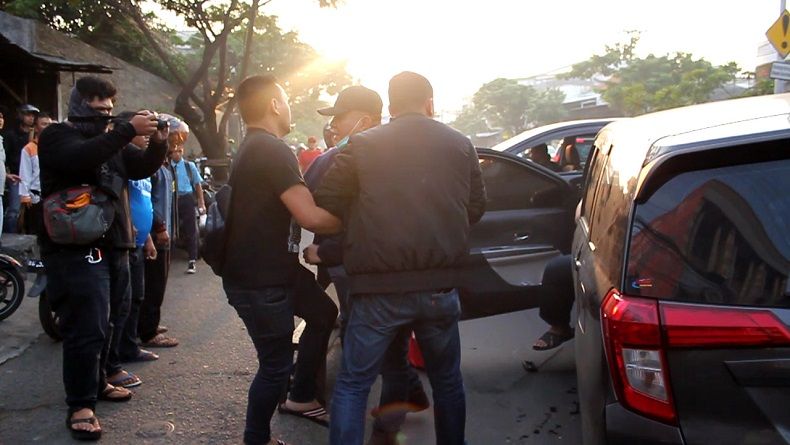 Video Aksi Dramatis Penangkapan Terpidana Kasus Korupsi Wisnu Wardhana