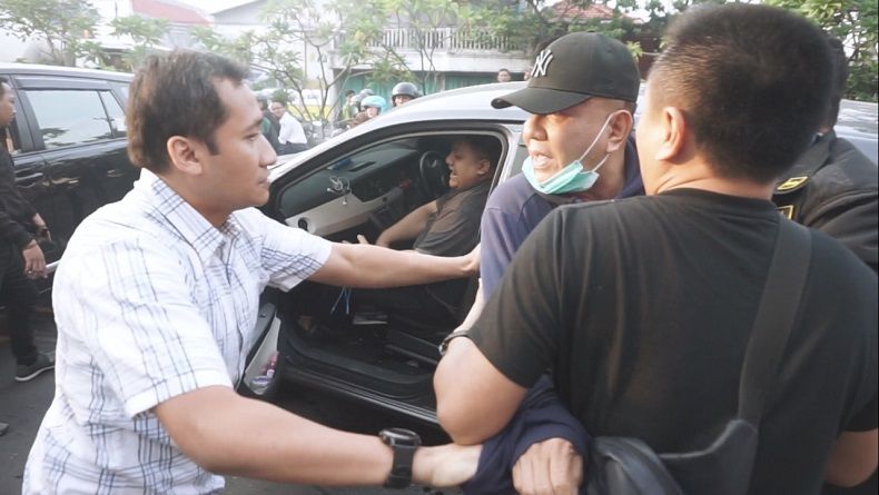 Penangkapan Wisnu Sempat Dikira Kecelakaan, Kejari Surabaya Minta Maaf