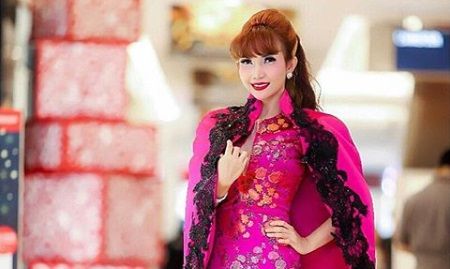 Bukan Roro Fitria, Riri Febrianty yang Terseret Kasus Prostitusi Artis