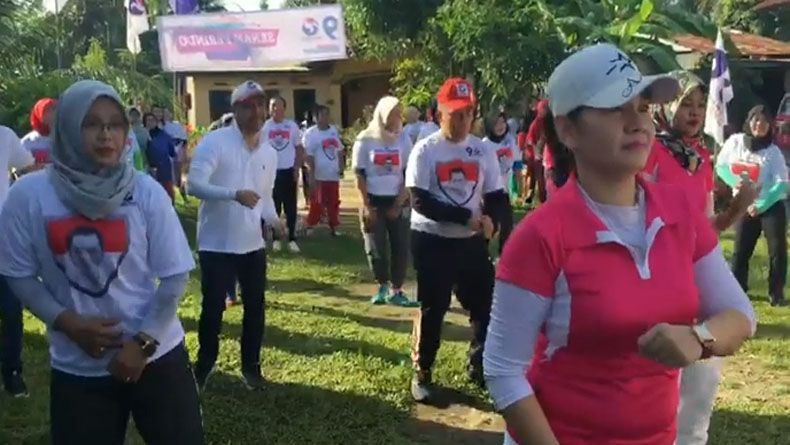 Dekati Warga, Caleg Perindo Senam Sehat Bareng Ibu-Ibu di Deliserdang