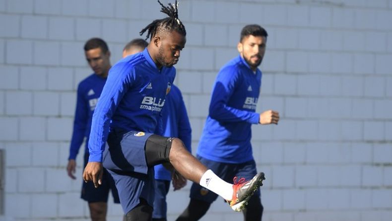 Setelah Fabregas, Chelsea Siap Lepas Batshuayi ke AS Monaco