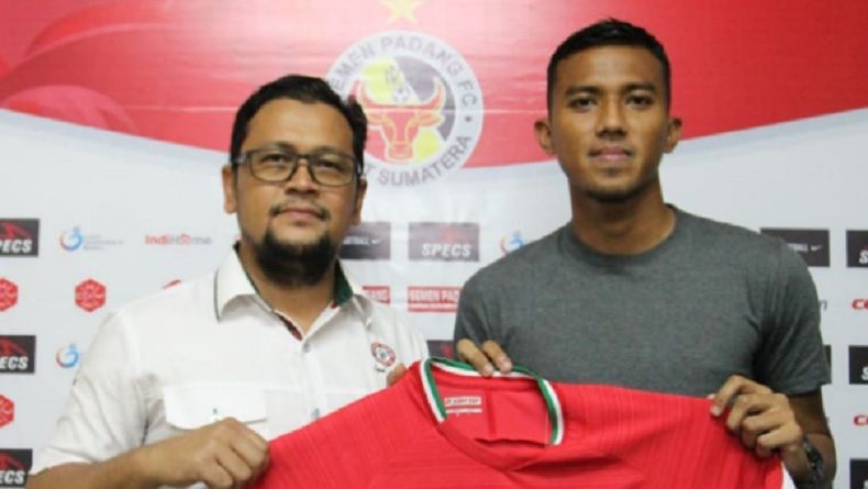 Perkuat Pertahanan, Semen Padang Datangkan Teja Paku Alam