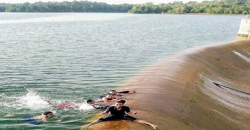 Wisata Air di Waduk Samboja Kalimantan Timur, Sejuk Dikelilingi Hutan