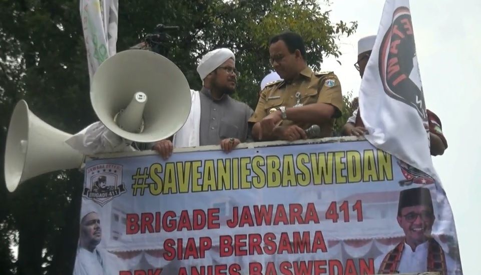 Temui Pendemo di Balai Kota, Anies Bicara Prinsip Keadilan