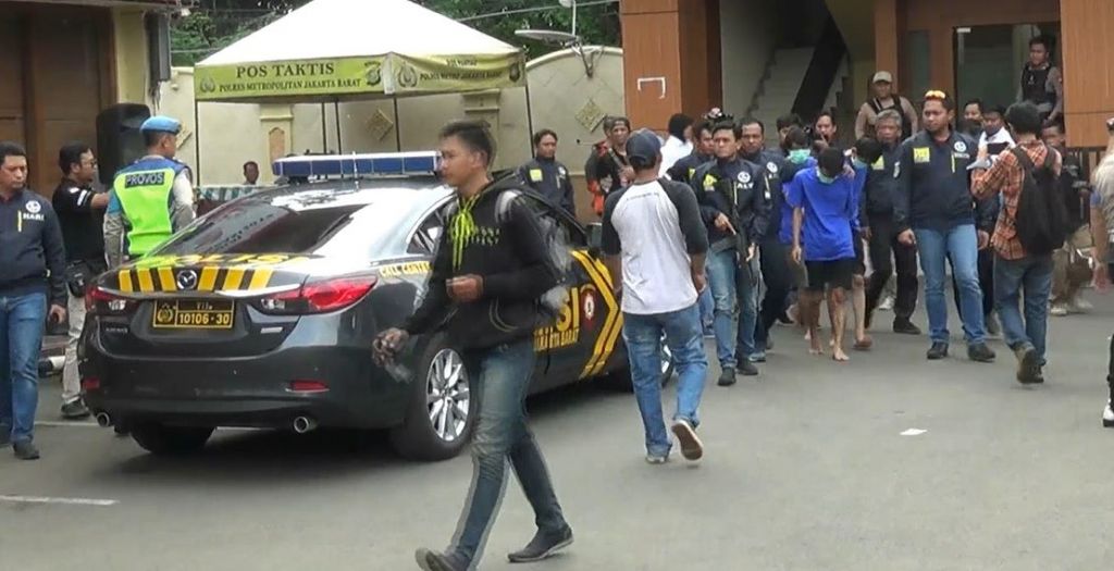 Polsek Kembangan Gerebek Laboratorium Sekolah Dijadikan Gudang Narkoba